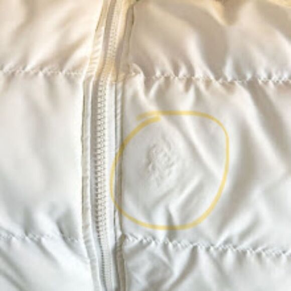 Weathervane Active Quilted Puffer Faux Fur Collar Sleeveless Pocket Zip Vest - Picture 9 of 13